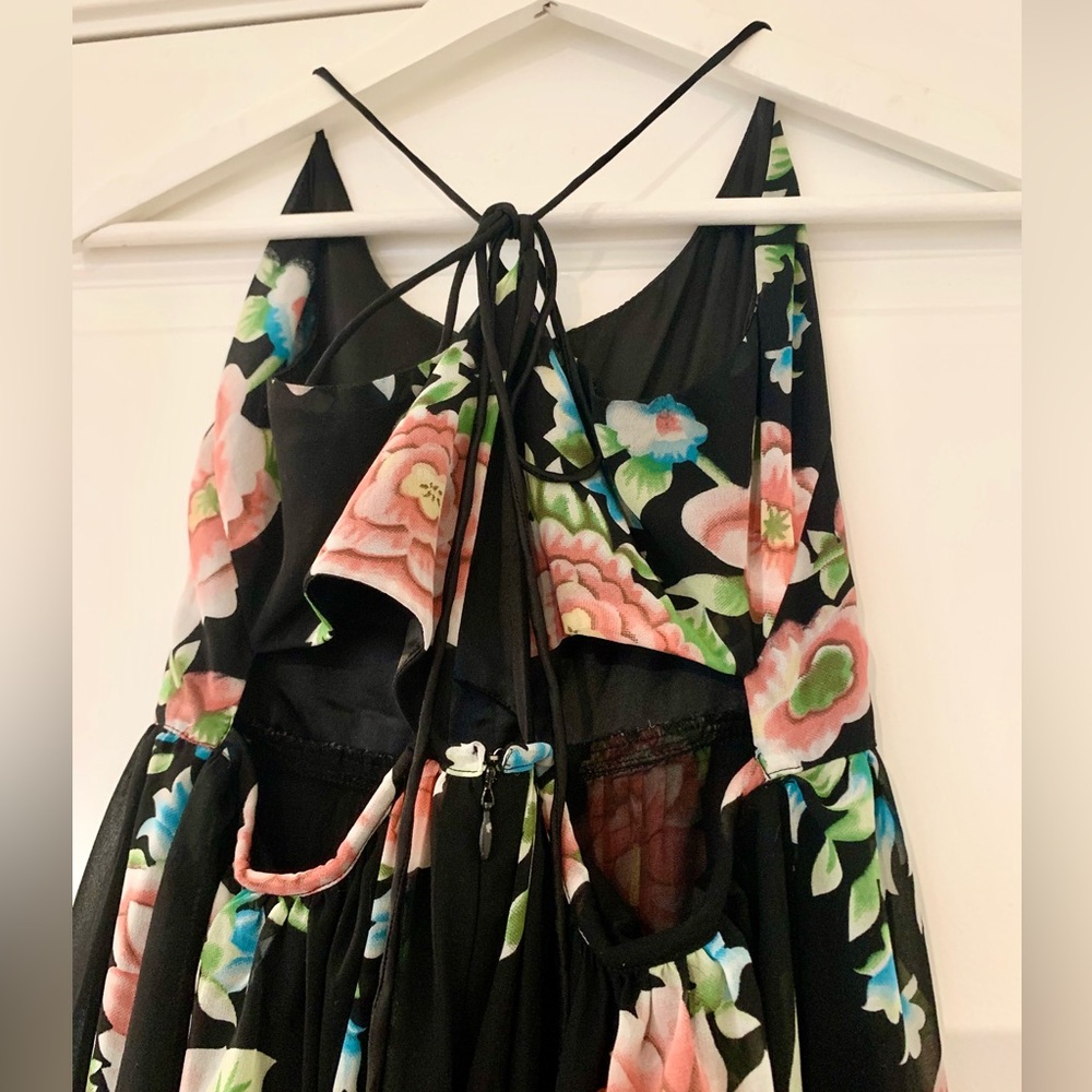 MOVING SALE | Women’s Urban Outfitters Floral Maxi Sundress, Size Medium - Picture 4 of 7